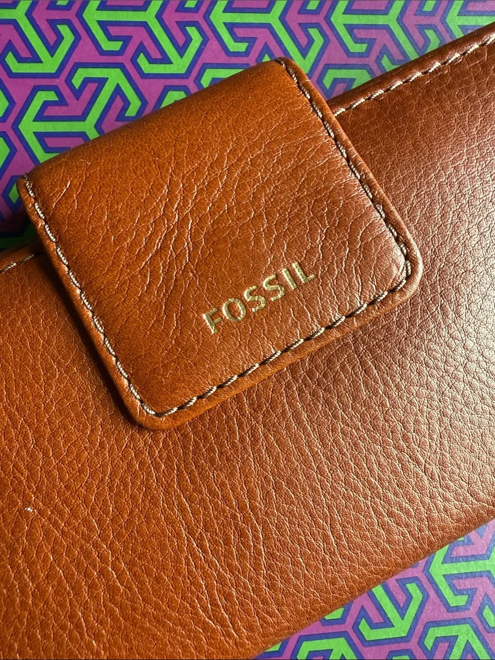 Fossil Warm Brown Leather Snap Wallet with Gold Logo